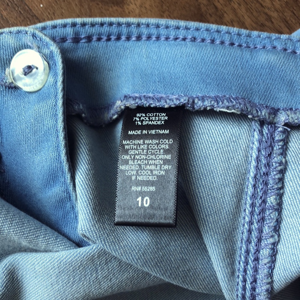 Express High-Waisted Jean Shorts - Picture 5 of 5